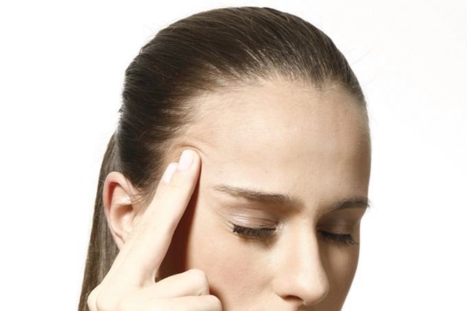Cefaleia: O que é, sintomas, tratamentos e causas.